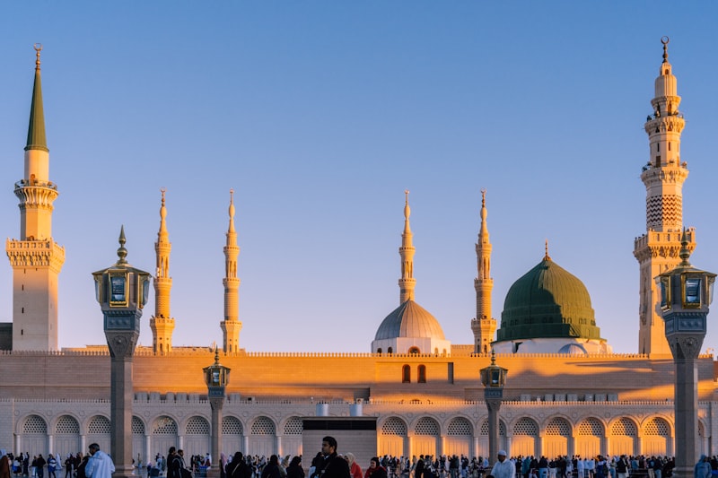 Classic Umrah Package — illustrated scene